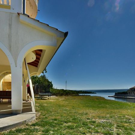 Kruševo Lovely Apartment In Kru Evo With Barbecue מראה חיצוני תמונה